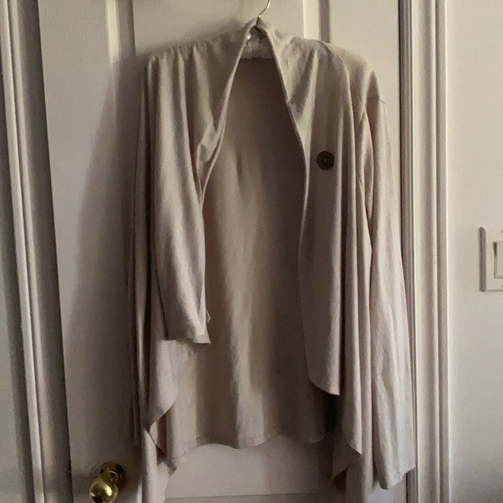 Sweater - Picture 3 of 3